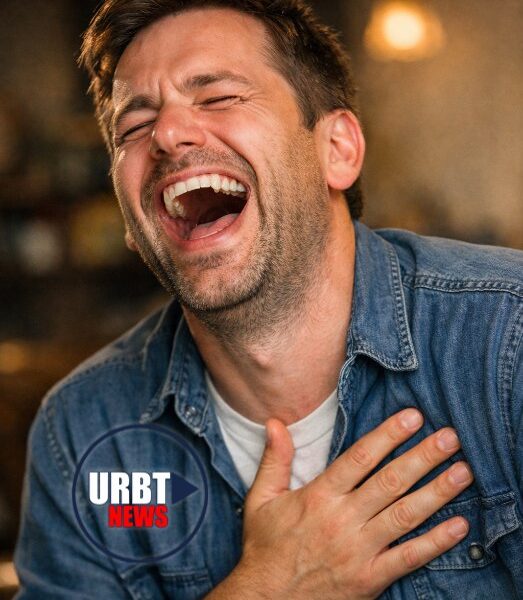 Hilarious laugh in warm surroundings